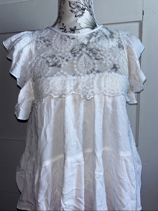 Rebellion Tops - Rebellion Sheer White Lace Yoke Flutter Sleeve Blouse Jr Size Medium M